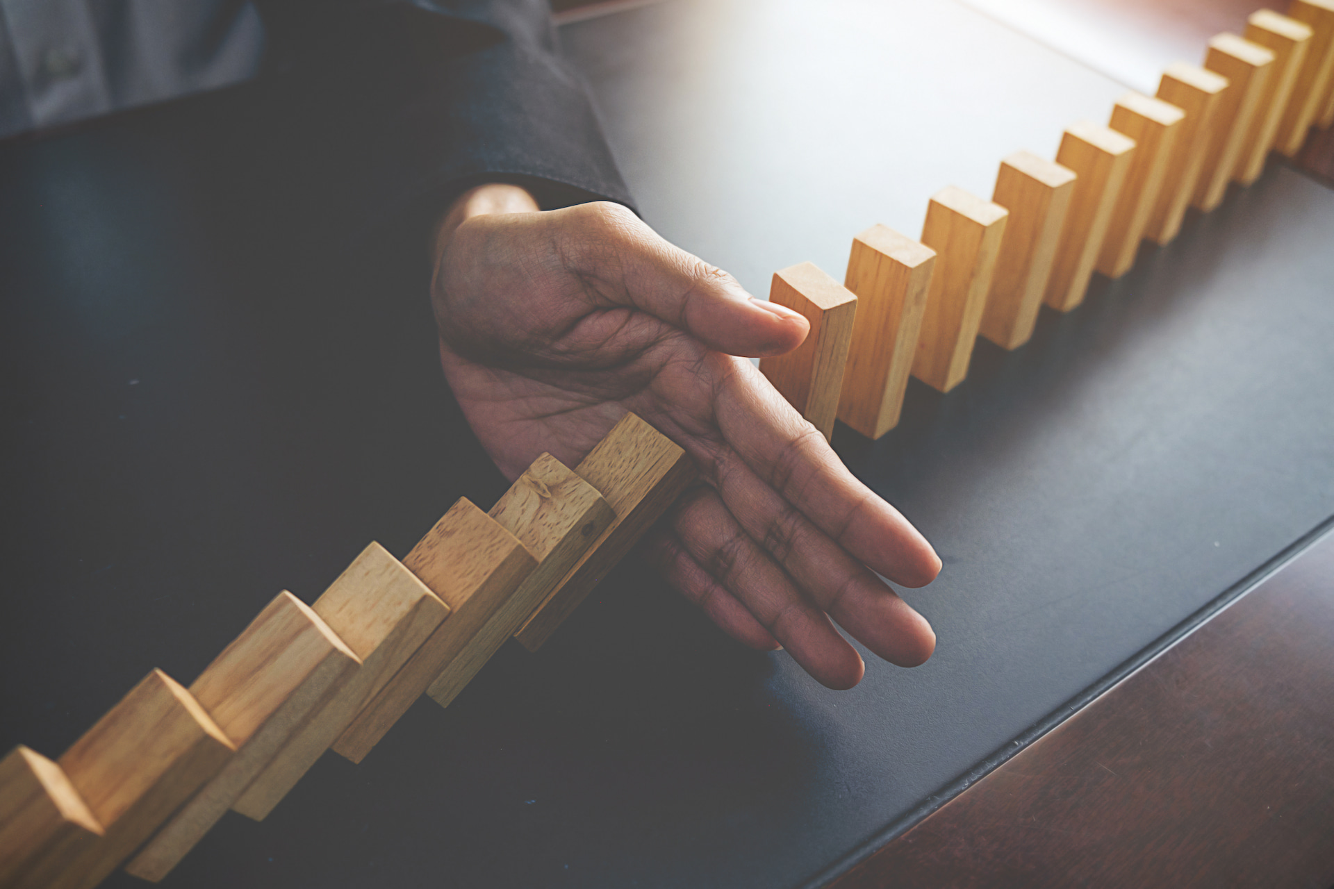 Learn what the 8D methodology is and how to use the 8 disciplines for troubleshooting